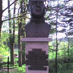 Pomnik ks. W. Barczewskiego w Brąswałdzie