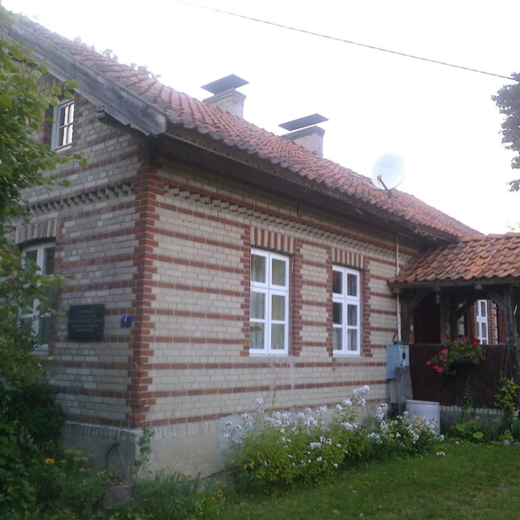 Budynek szkoły polskiej w Chaberkowie