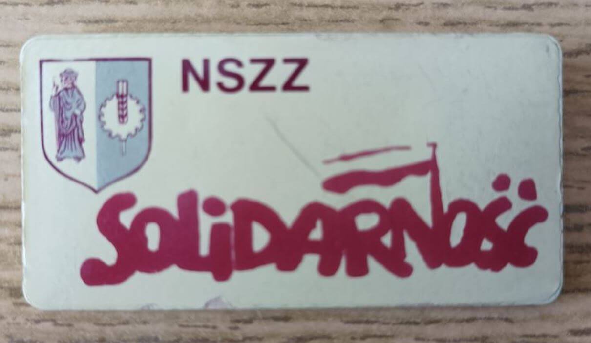 Przypinka olsztyńskiej „Solidarności”, należąca do ojca autora