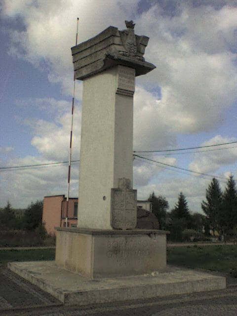 Pomnik bitwy grunwaldzkiej w Uzdowie