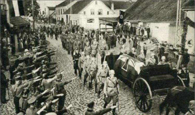 Pogrzeb Hindenburga w 1934 r.